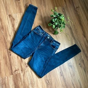 Abercrombie & Fitch Simone High Rise Super Skinny Jeans